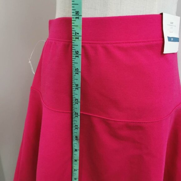 Old Navy Rose Red Mini Skater Skirt - Picture 5 of 8